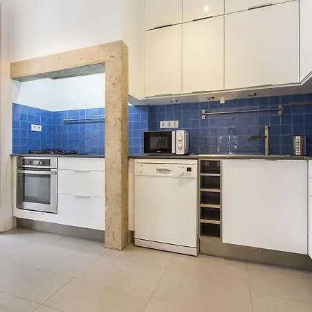 Marques Prestige By Homing Apartment *